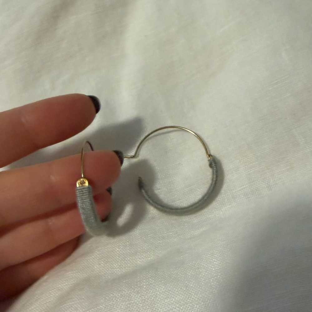Elegant gold Hoop with gray Earrings
